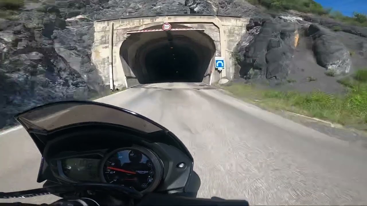 Street triple 660 débridé « retour au barrage de Serre-Ponçon »