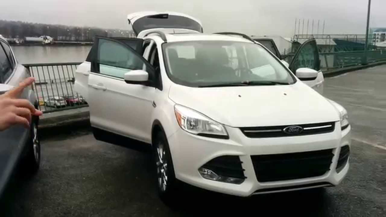 Ford Escape SE vs. TITANIUM