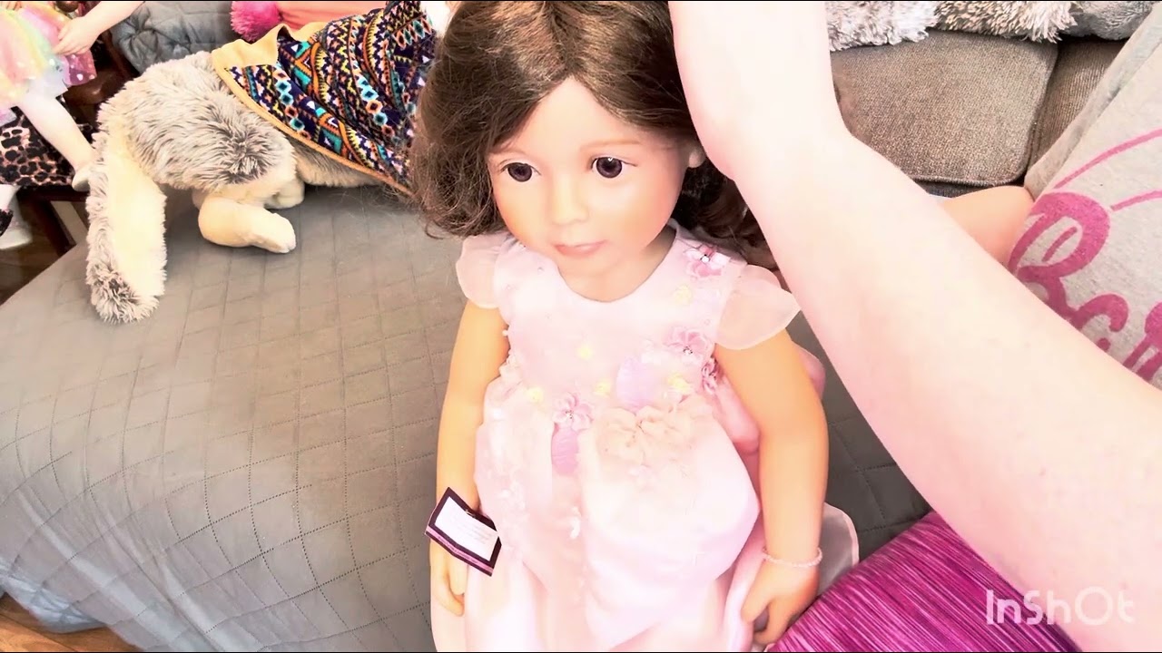 BOX OPENING!! My BIG beautiful Ashton Drake Toddler Doll Isn’t She Lovely!! 🩷🩷🩷 #oopsidolleditagain