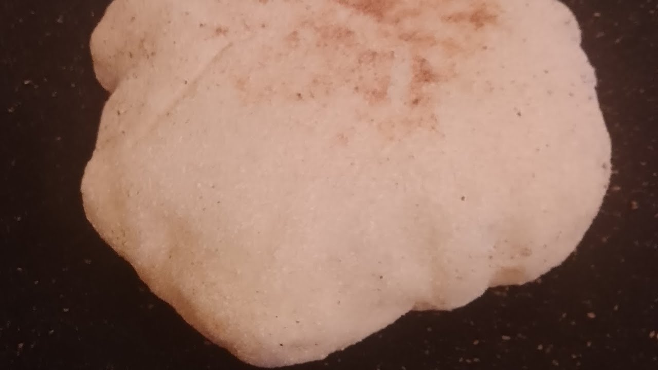 خبز البطبوط /الخبز المنفوخ 