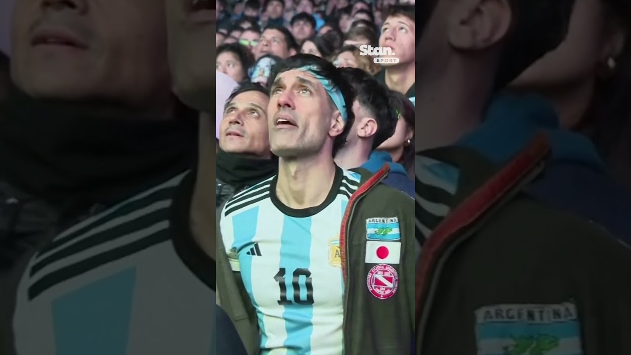 The moment Argentina fans in Buenos Aires watched Spain win the World Cup 🇦🇷😢 #StanSportAU #WorldCup