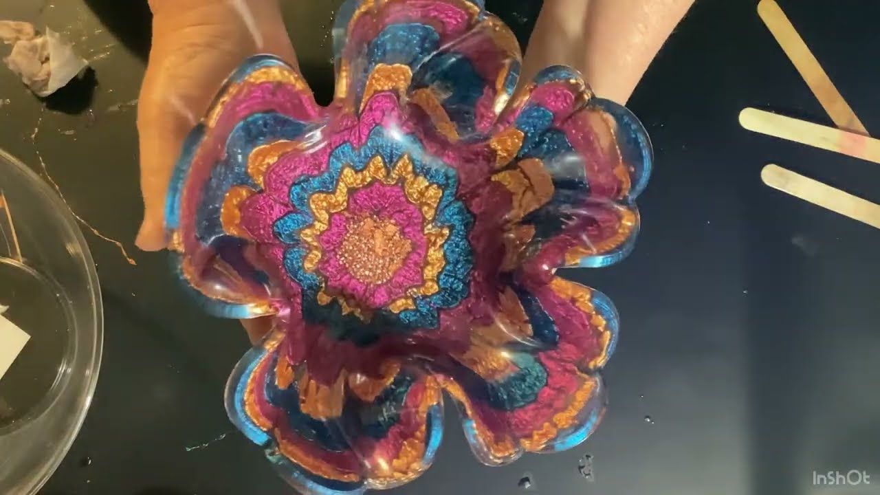Elegant Resin Bowl Tutorial / TLP Benevolence, Sangria & Copper Glow