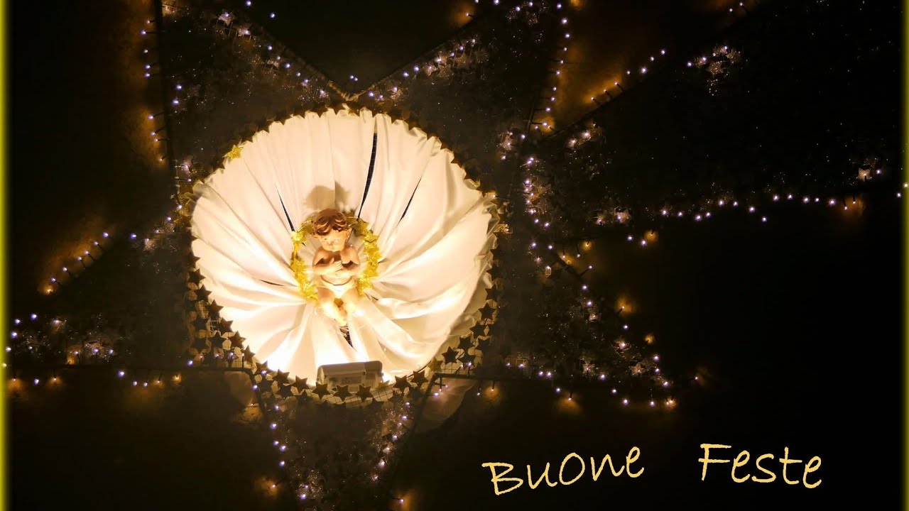 Caltavuturo (Natale 2025)(Sfilata di Babbo Natale e girls nataline con slitta) 