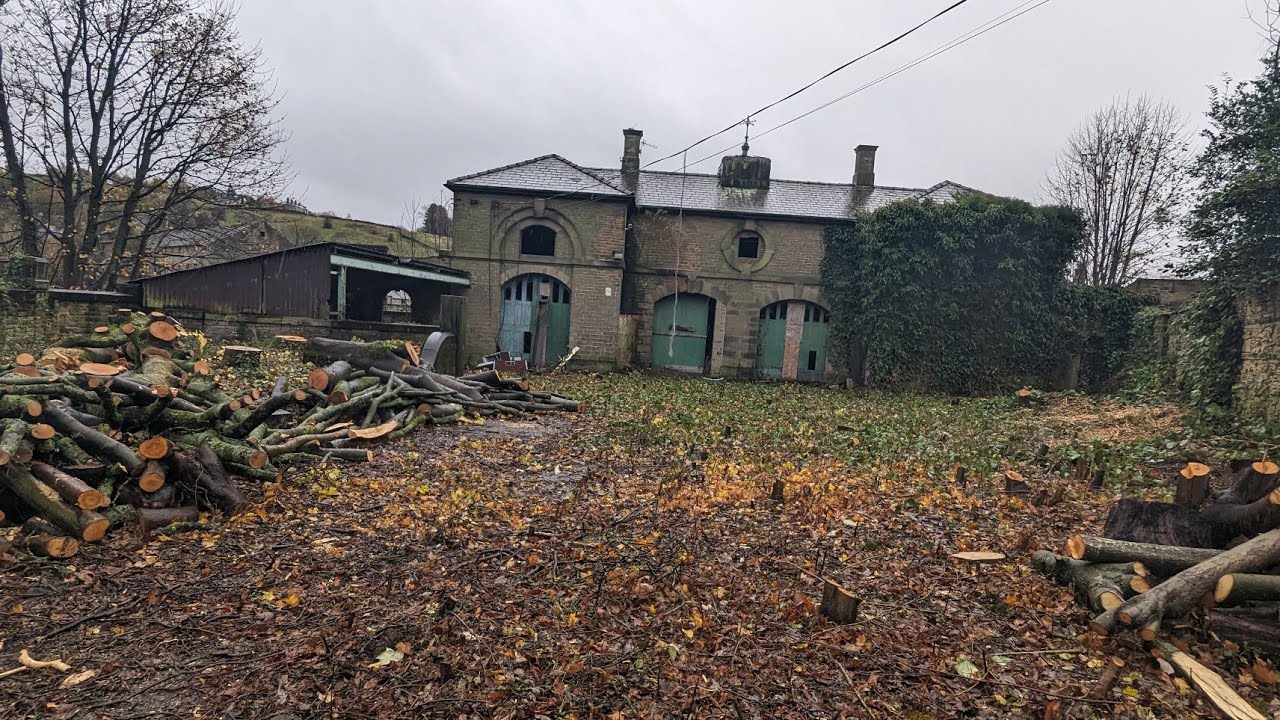 Abandoned Easton House Mansion: Hidden Barn Full Of Antiques Glossop Abandoned Places