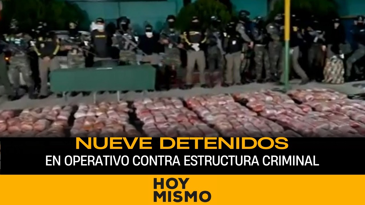 Varios detenidos, decomiso de drogas, armas e indumentaria policial deja operativo contra estructura