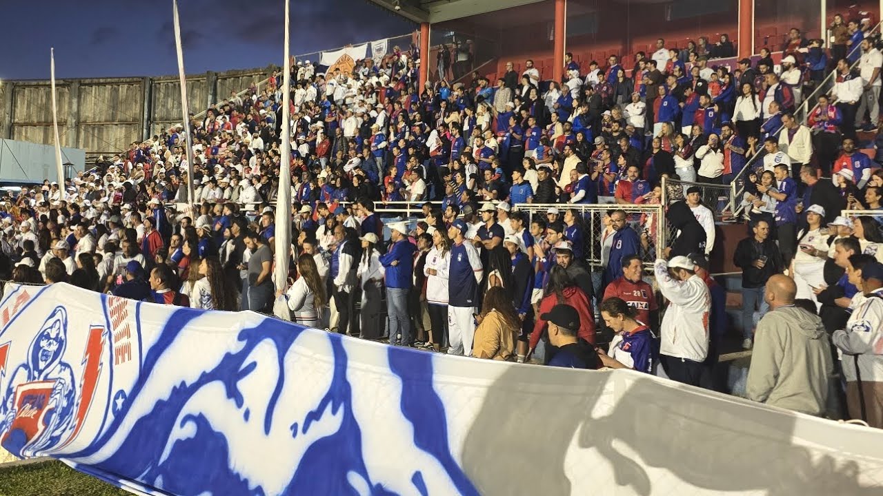 |MAIS DE 2500 TORCEDORES COMPARECEM PARA GRAVAR NOVA CAMPANHA DE MARKETING DO PARANÁ. VEJA IMAGENS|