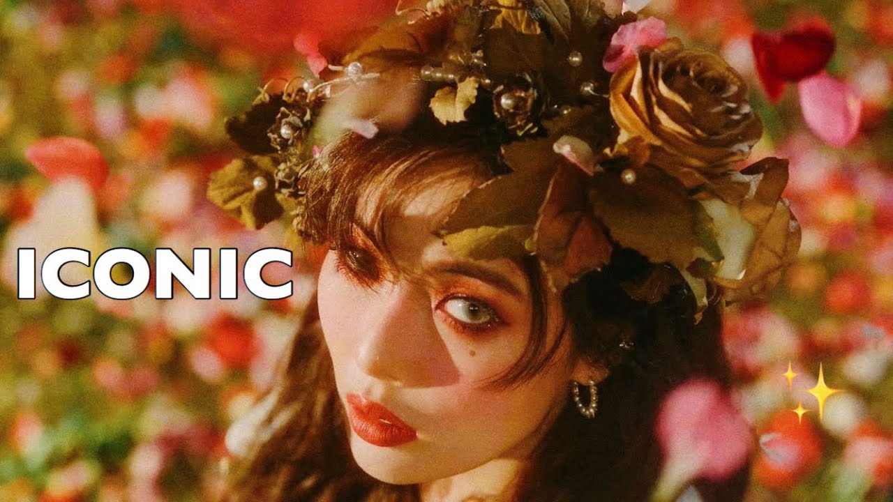 female idols being iconic