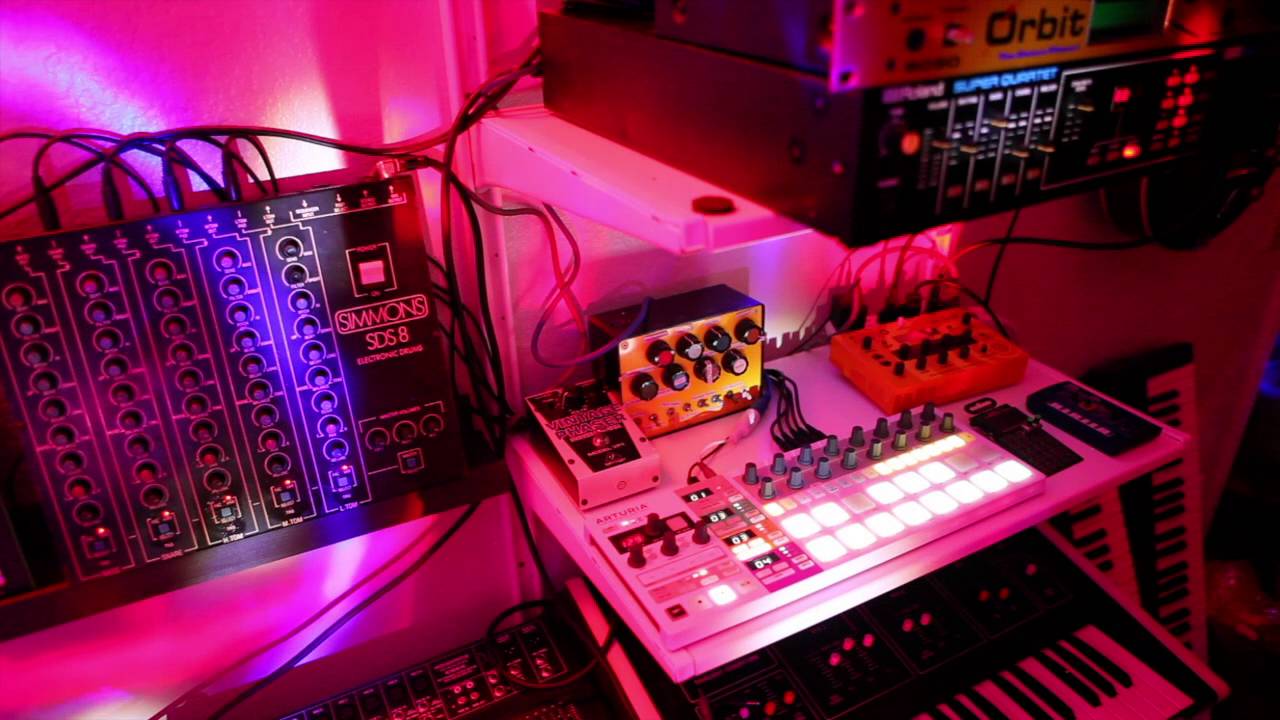 Super 80s Kit - Thomas Dolby inspired - Simmons SDS8 - Roland MKS-7 - Beatstep Pro