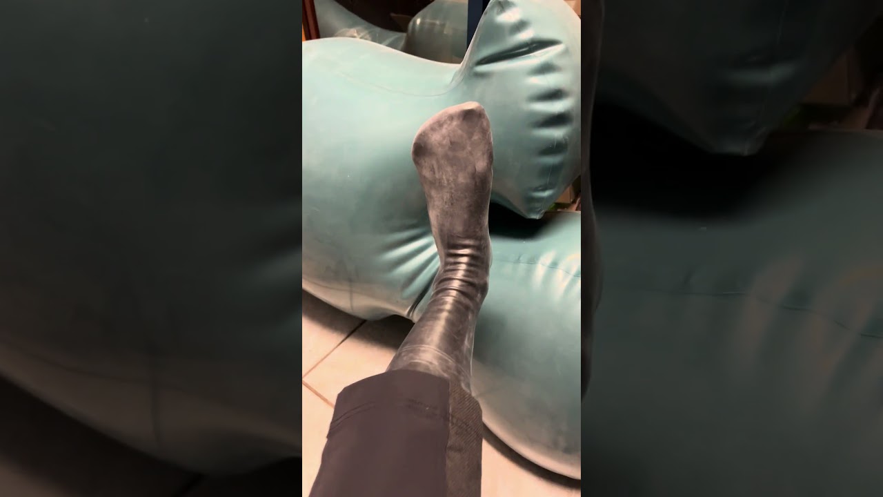Very thick Fetisso latex socks