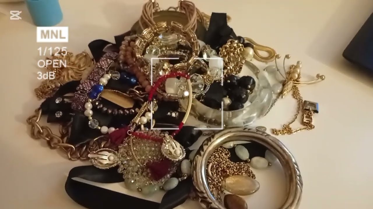 Sneak Peak: First Vintage Jewelry Haul