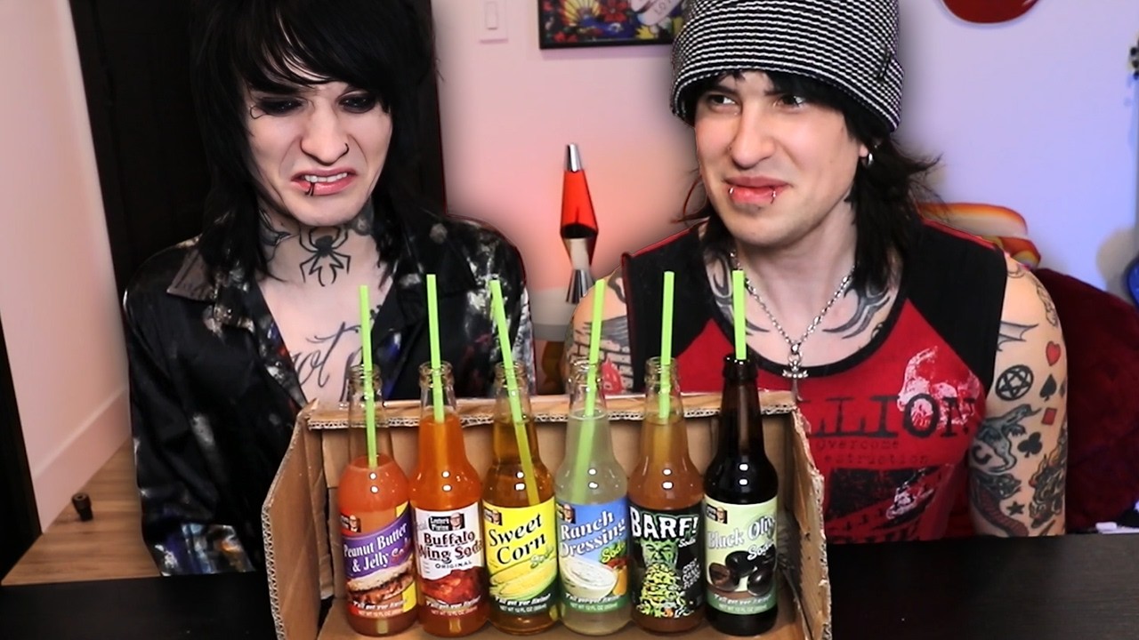 Guessing Weird Sodas w/Johnnie! (Full Stream)