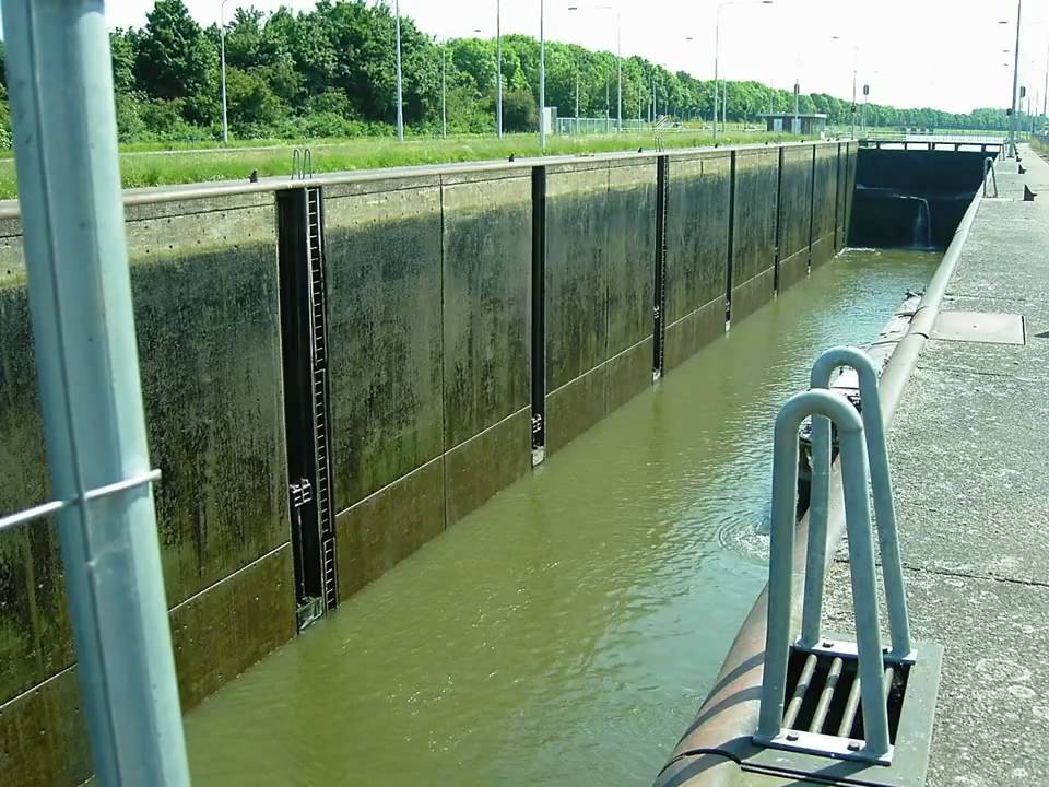 time lapse test filmpje van sluis born.