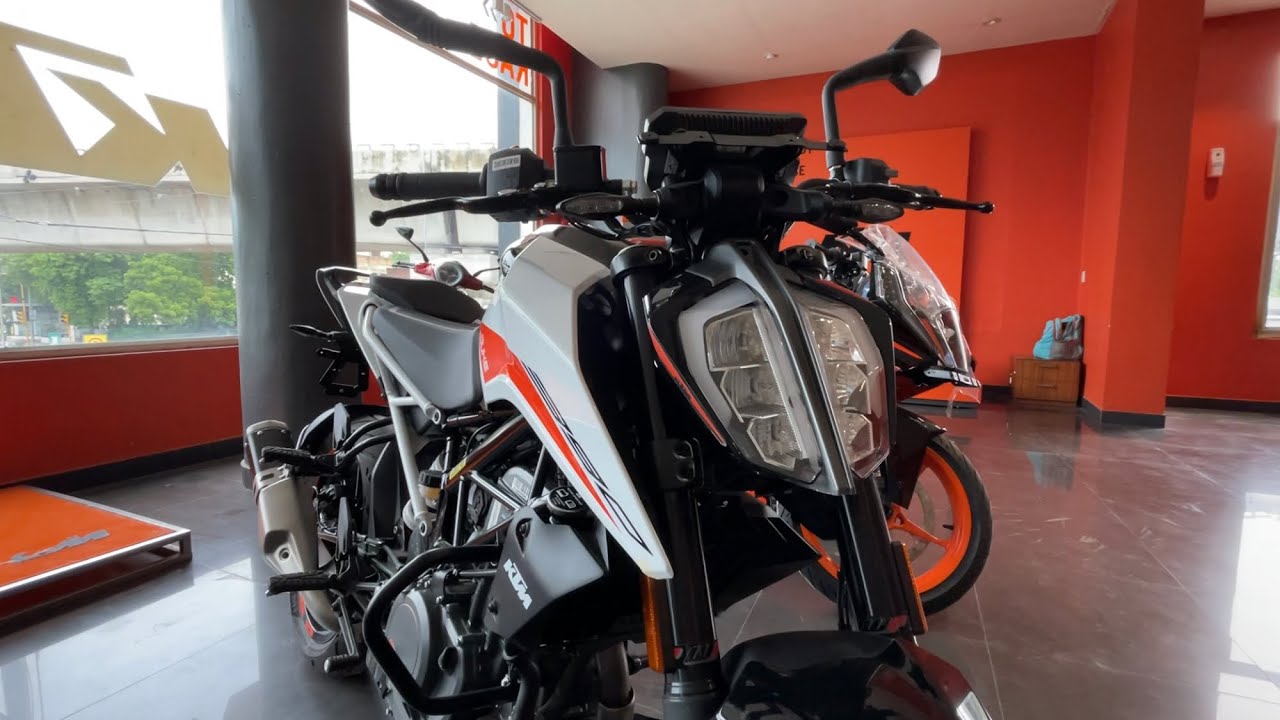 2022 New KTM Duke 390 Long Term Review