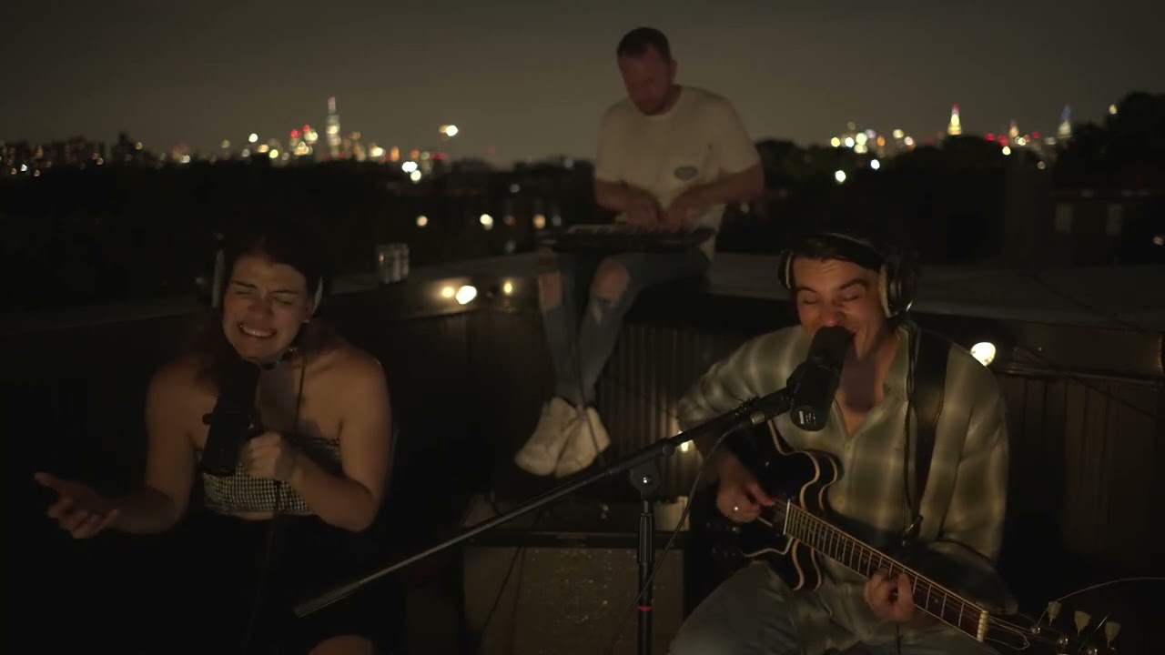 Small Dogs - Vieques and Dark Rum (live) feat. Kelly Vargas