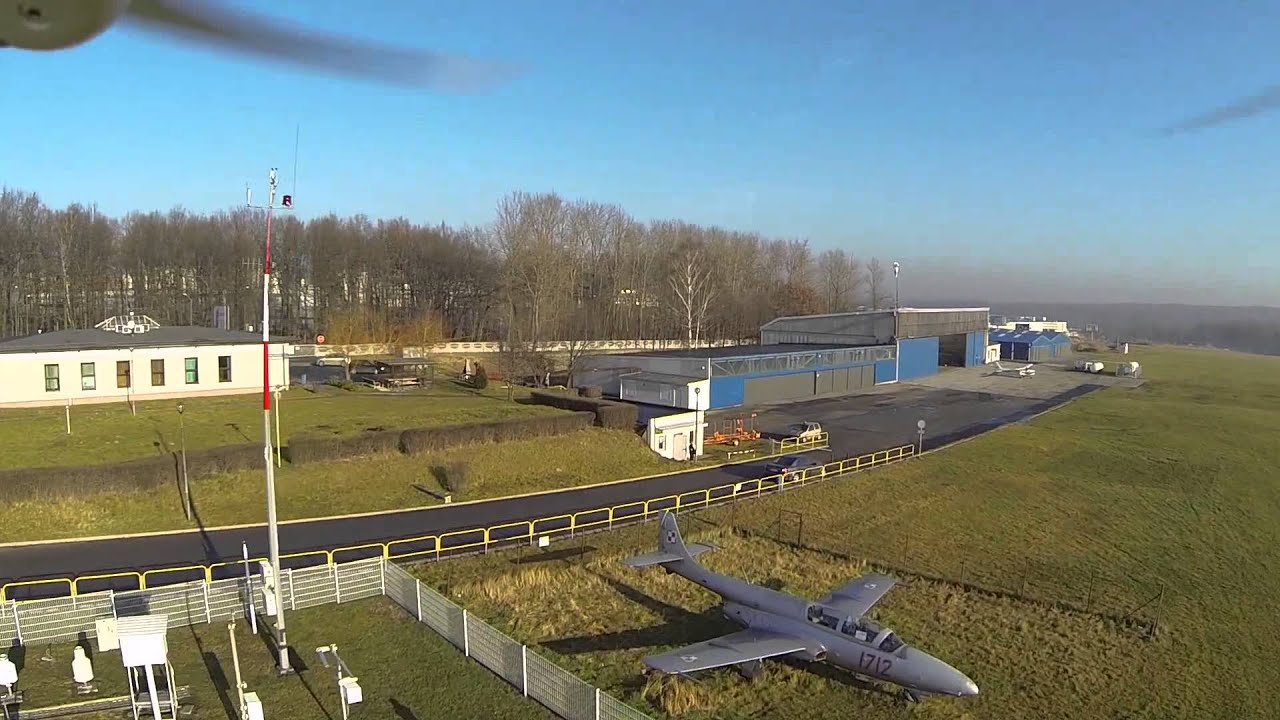Katowice - Lotnisko Muchowiec - z powietrza [HD]