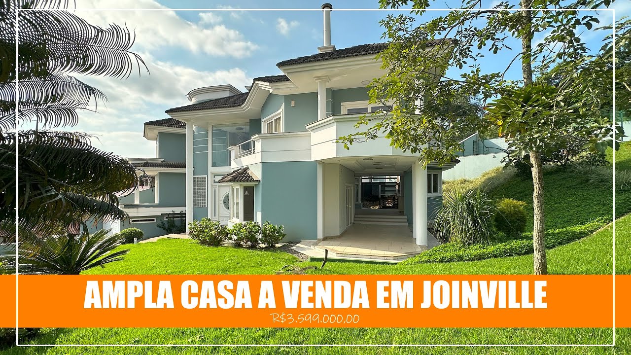 🏯 Ampla Casa a Venda em Joinville no Condominio  Parc De France