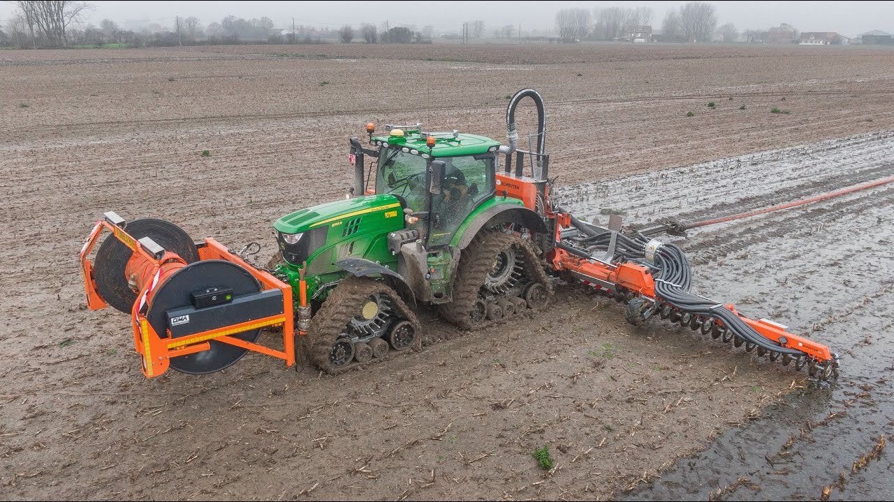 John Deere 6155R op rupsen | Mest 2021 | Schouten | Dezeure | Leuridan Agro Logistics