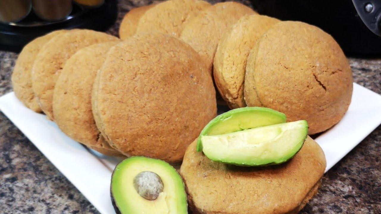 The Best Jamaican: Bulla Cake Recipe/with Avocado (Pear) must try