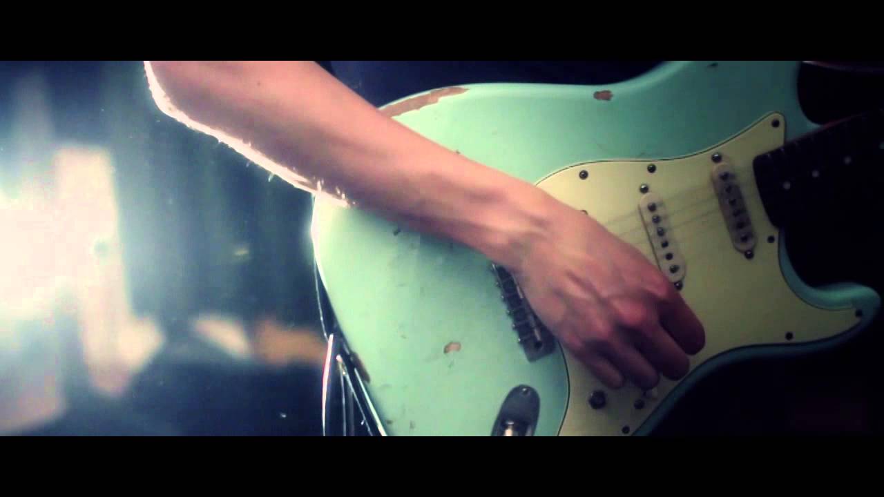 Arabella - For a Minute [Official Video]