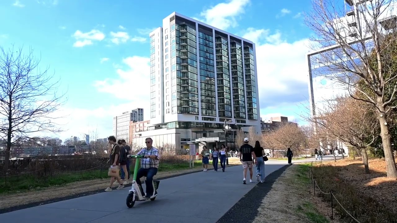 A walk on The Atlanta Beltline. (Dec 2025)
