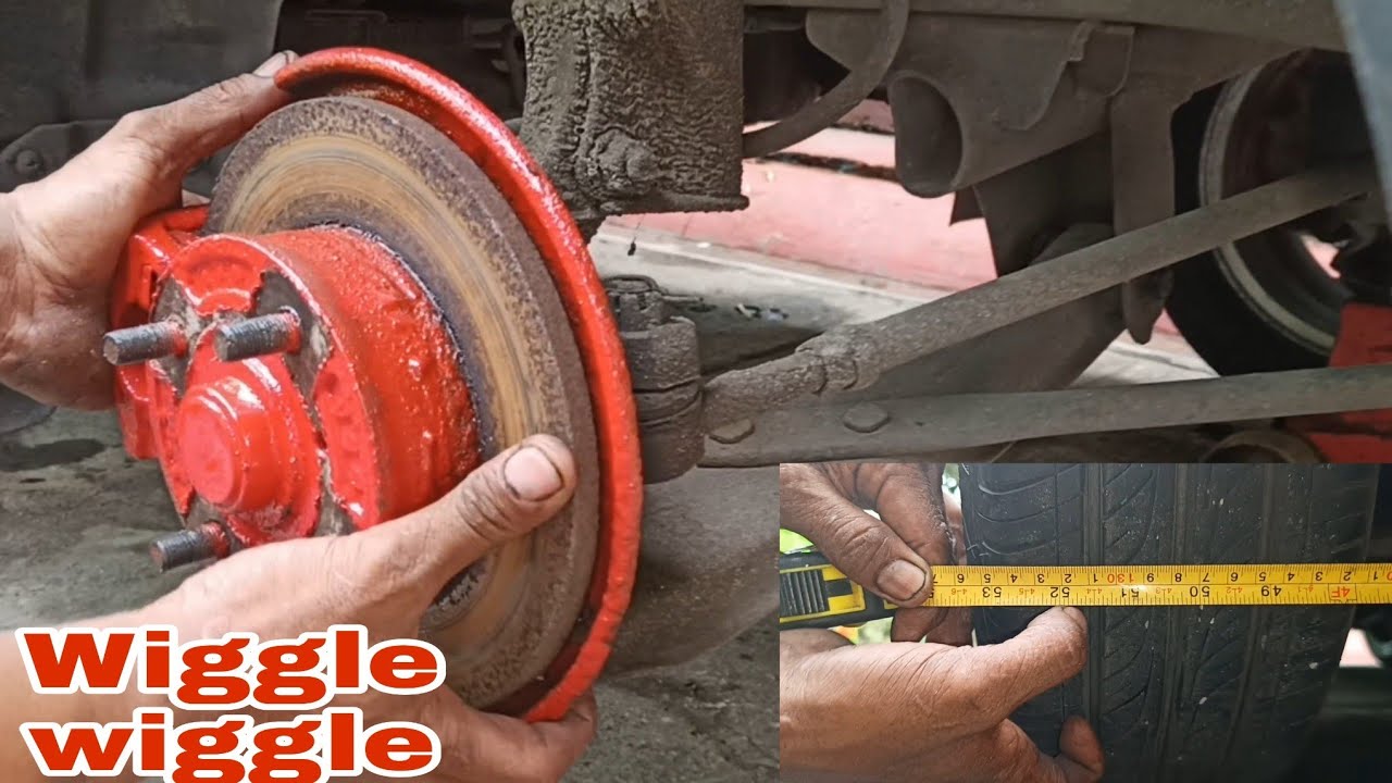Wiggle on steering wheel and front wheel