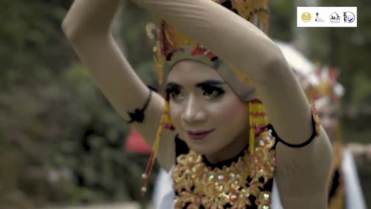 (NO 51) Tari Gandrung Marsan SMKN 1 Kalibaru Banyuwangi FTTPMN UNESA 2020