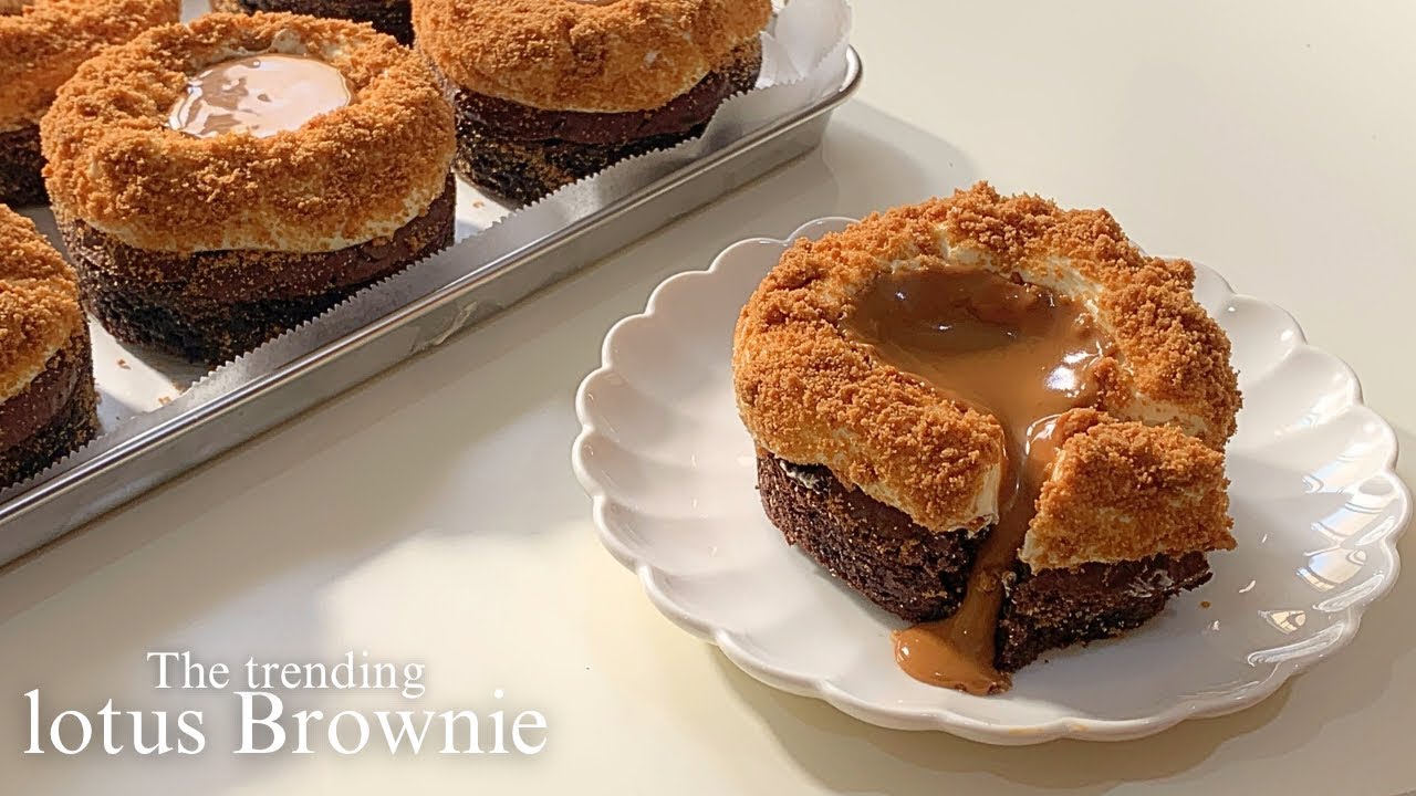 وصفة لوتس براوني حلا الهبة من كافيه ماوند | Trending Biscoff brownie recipe from mound cafe