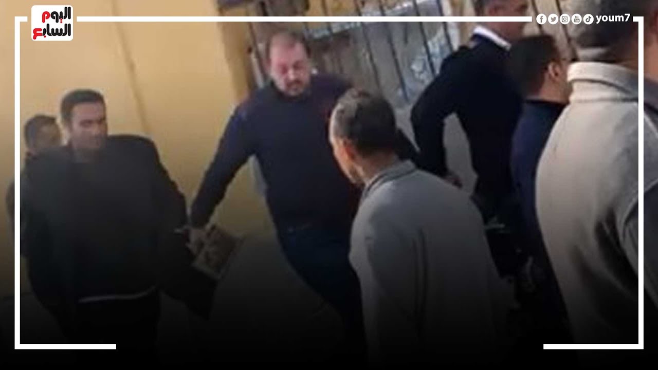 29 يناير الحكم على محاميى كريم الهوارى فى قضية الكاميرات