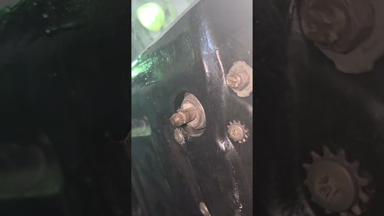 Обновление модели хардтопа Chevrolet 1953 года, 11 марта.