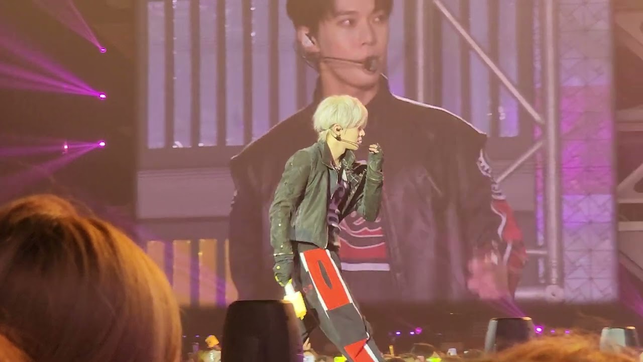 21204 NCT 127 2ND TOUR 'NEO CITY BANGKOK - THE LINK' Day2 - Paradise, Touch , Love me now ,Sticker