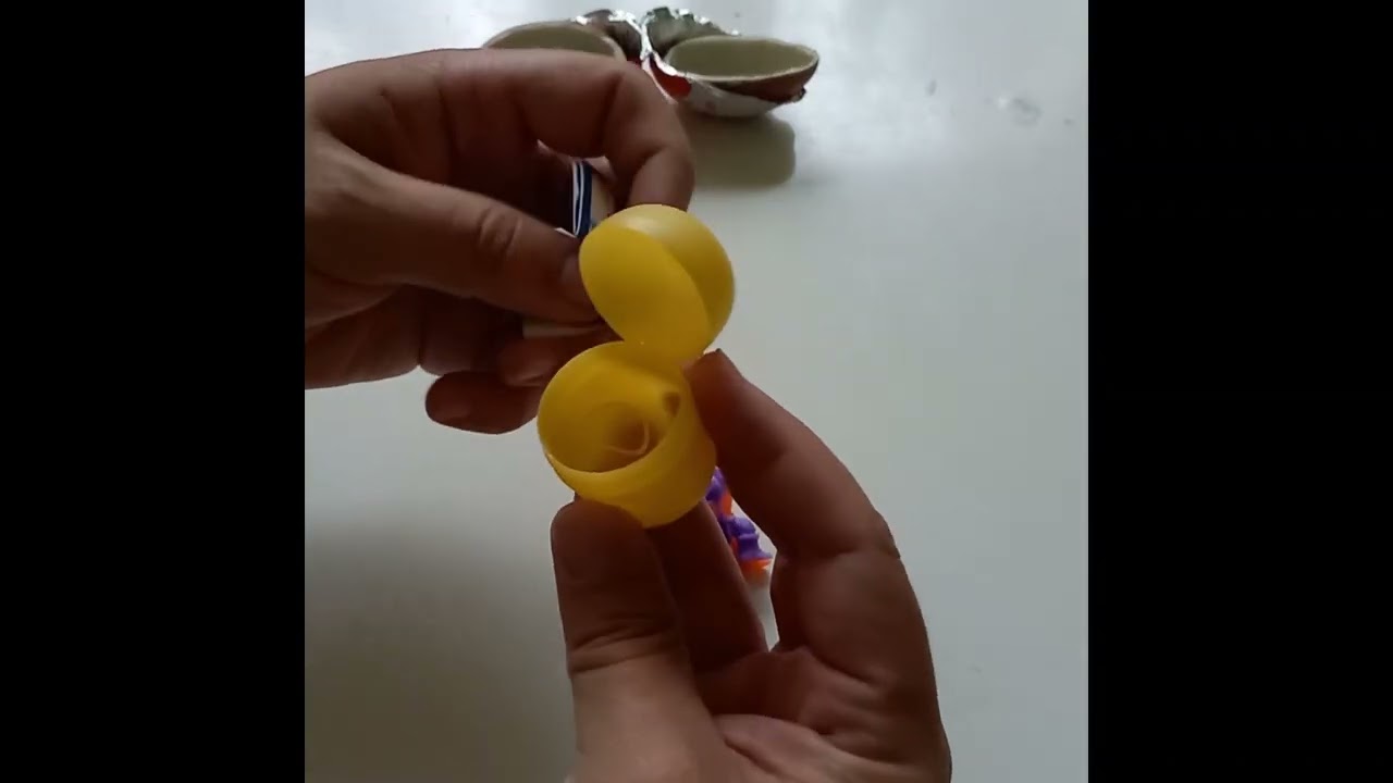 Kinder surprise unboxing 18