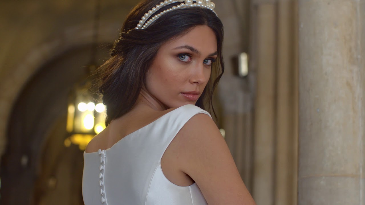 PRONOVIAS 2021 CRUISE COLLECTION