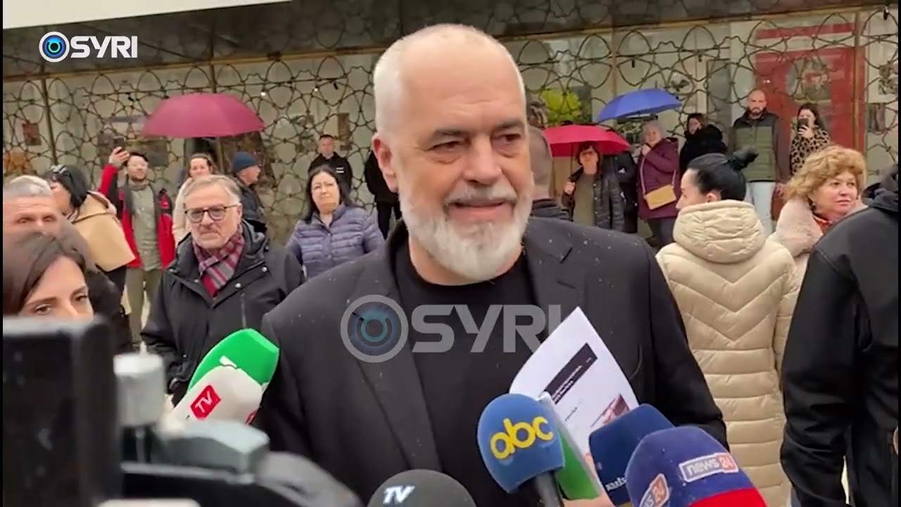 Si në komunizëm/ E quajtën Ramën 'hajdut', policia i shoqëron në komisariat