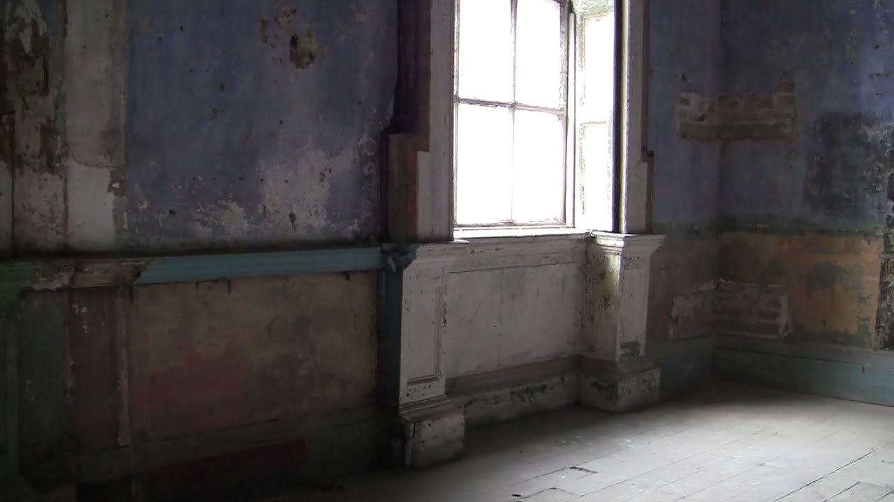 'A Disaster Waiting to Happen' : the Church Street tenement collapse
