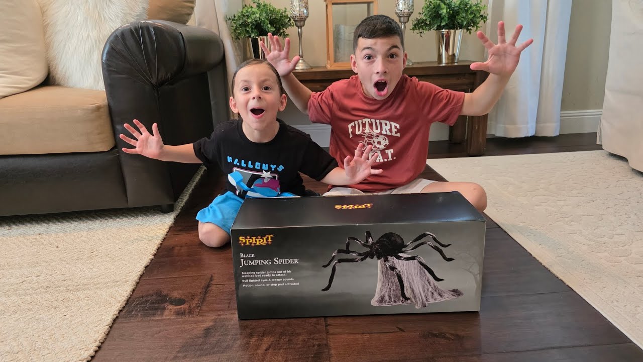 Rarest Jumping spider from spirit halloween 