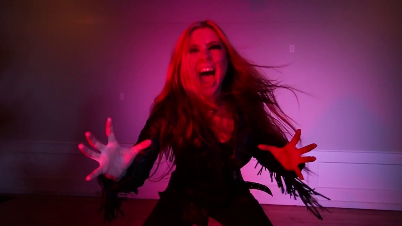 Lutharo - Unleash the Beast (Official Video)