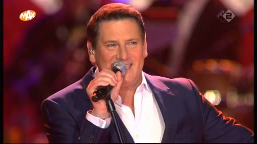 Tony Hadley @ Max Proms 2015 'That's life'