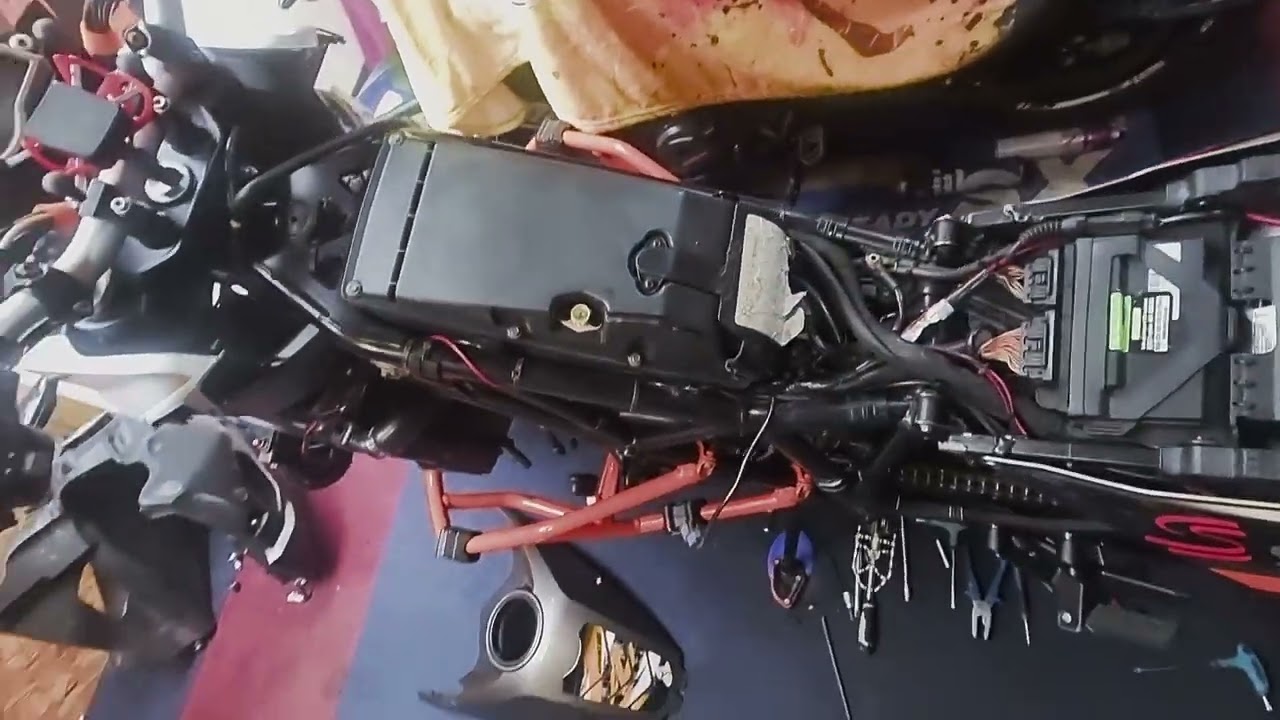 ktm 1190 z uszczelnionym airboxem i filtrem powietrza czy to działa