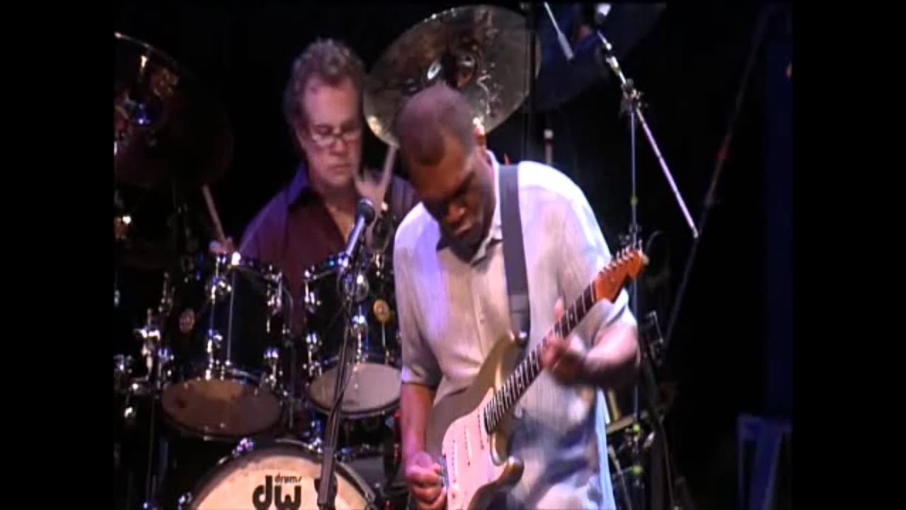 Robert Cray  ~ Sittin On Top Of The World