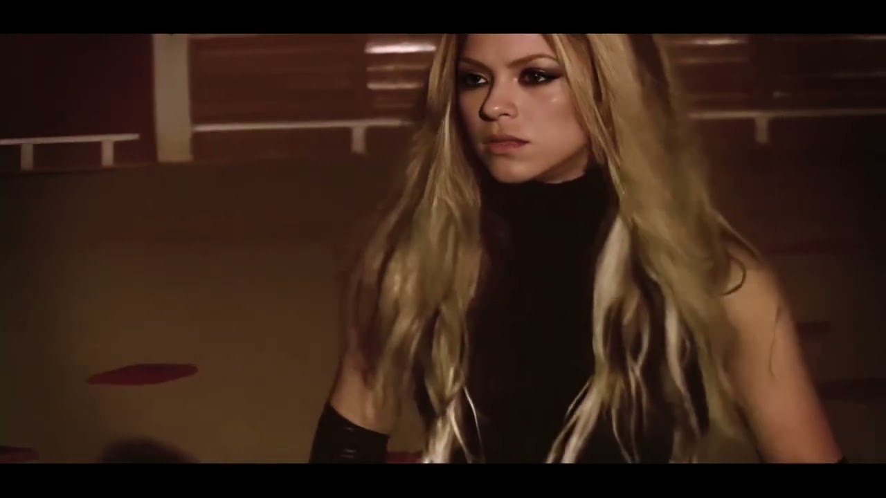 Shakira - Te Dejo Madrid (Video Oficial) [Upscale 1080p]