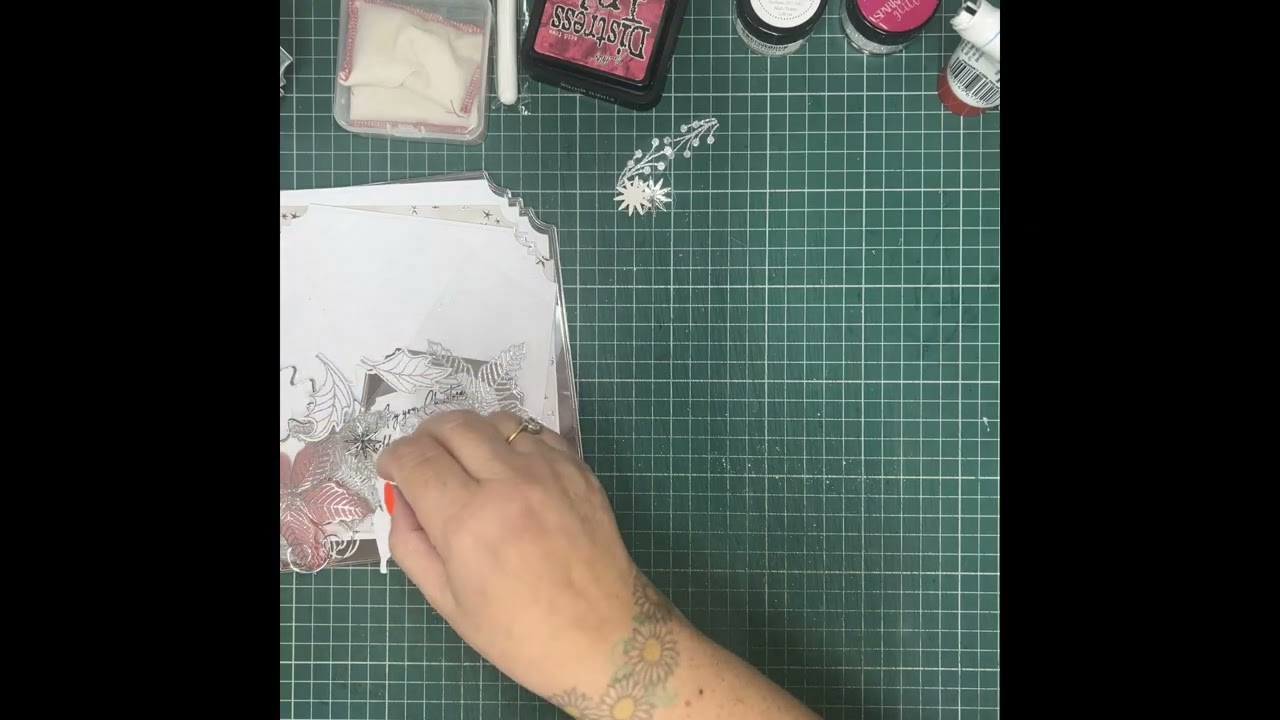 Wafty Wow Wednesday - Christmas Card - Using Chloe's Products
