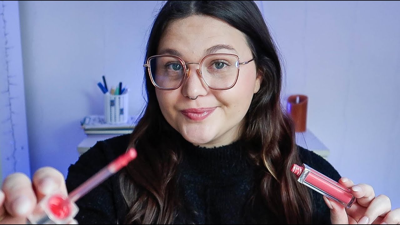 ASMR POV : la fille timide au fond de la classe te maquille