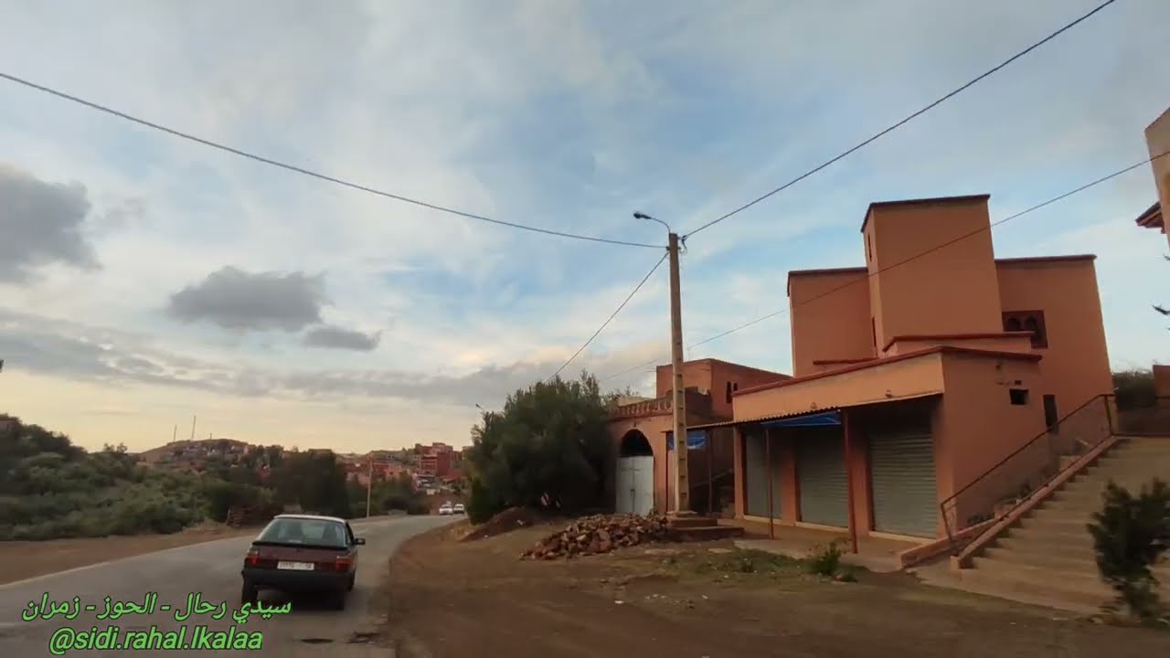 طريق ورزازات مراكش المقطع الرابط بين زرقطن والتوامة عبر توفليحت