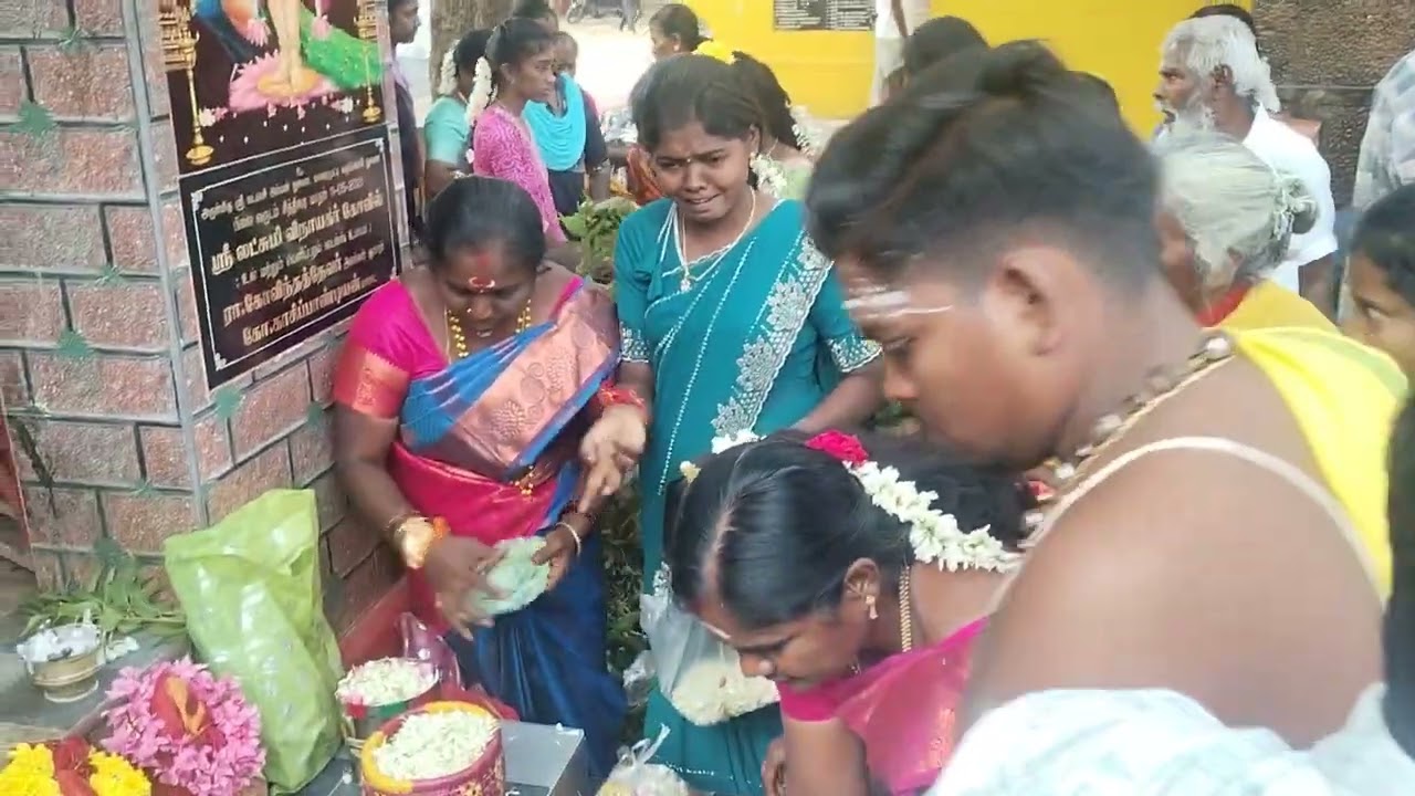 பார்வதி புரம் சந்தணமாரியம்மன் கோவில் திருவிழாயில் கிரகம் வரும் நிகழ்ச்சி 