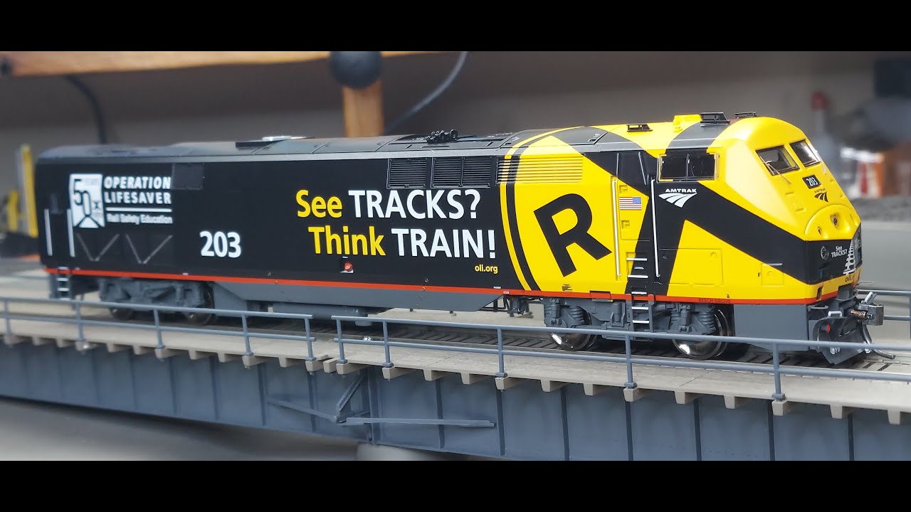 Athearn P42DC  DCC install