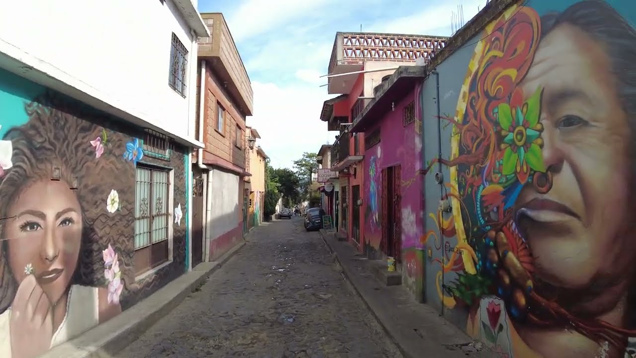 Mexican Markets in Tepoztlan - A Walking Tour