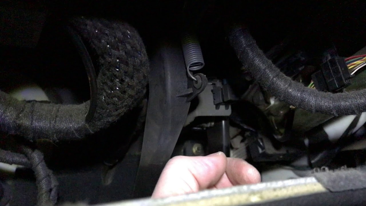 E46 wymiana czujnika stopu