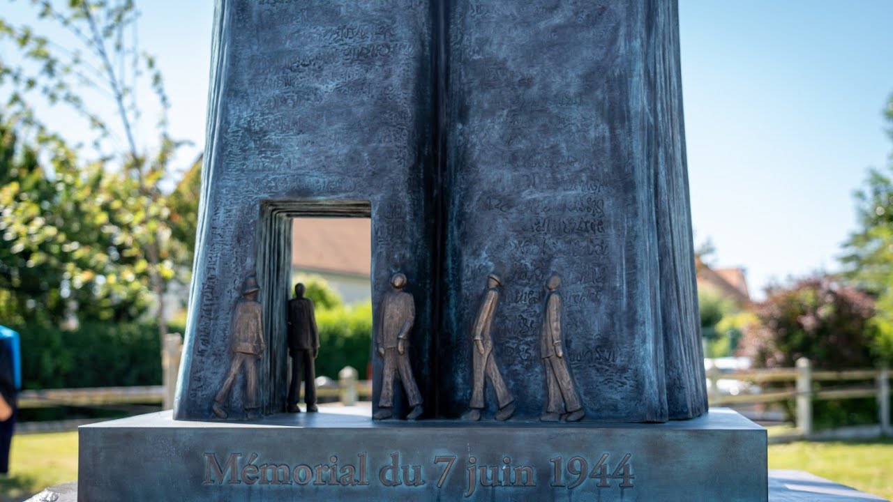 Inauguration du Mémorial du 7 juin 1944, conception Ewa Dabrowska.