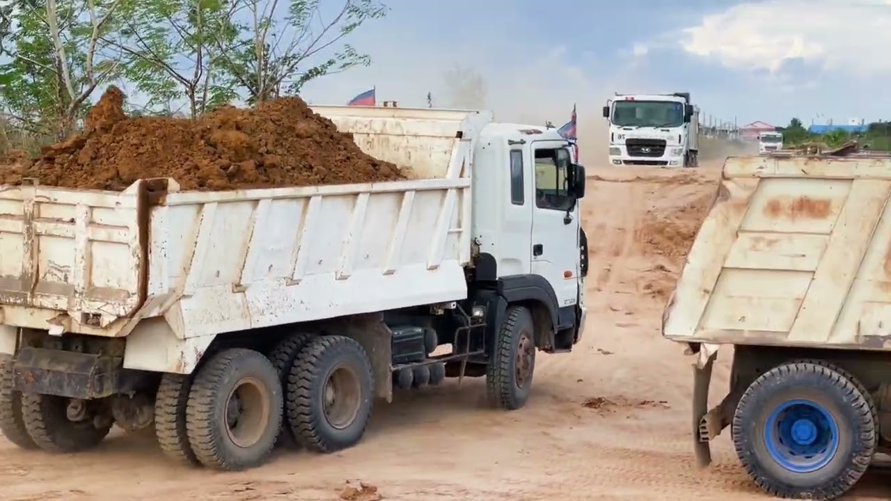 New Touch the snake, Caterpillar 352F & 336F Excavators Digging Road Base | Road Construction 4K 