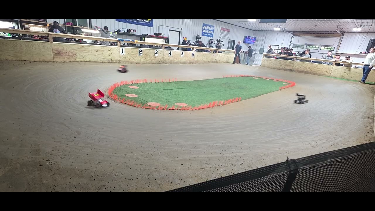 Losi Sprint Car (B-main) #ovalracing #sprint 